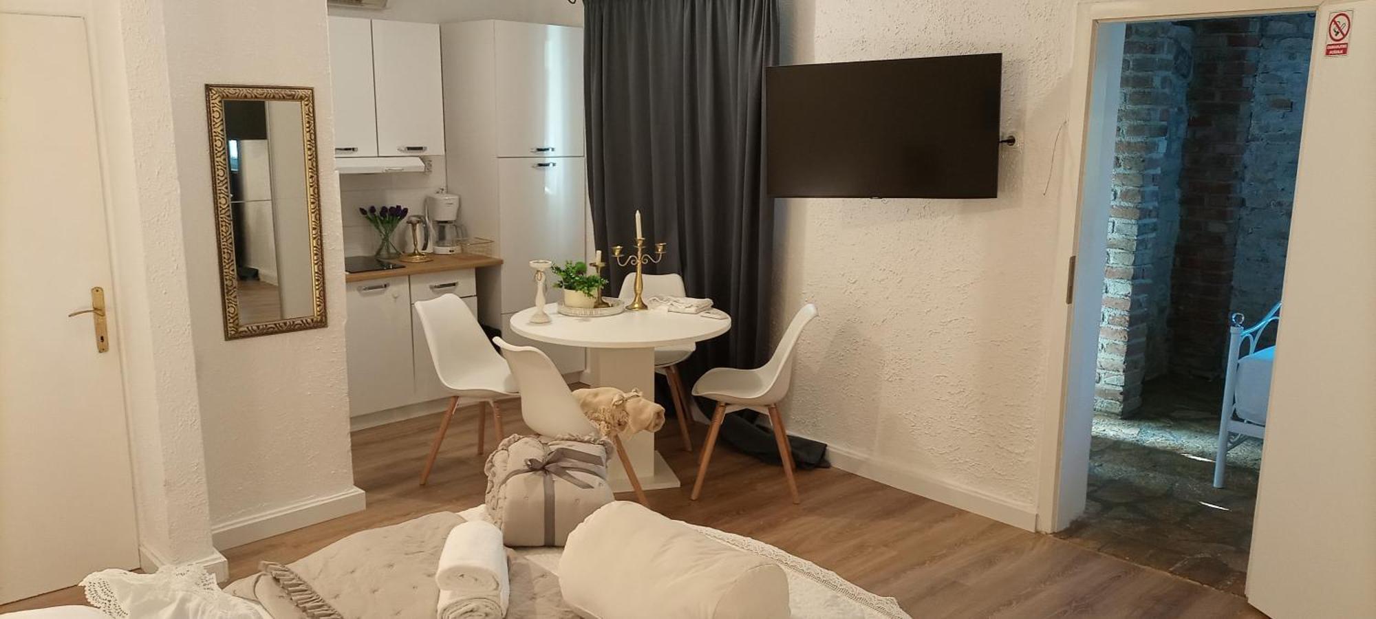 Apartment Jozefina Porec Exterior photo